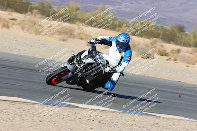 media/Jan-08-2022-SoCal Trackdays (Sat) [[1ec2777125]]/Turn 6 Inside (1pm)/